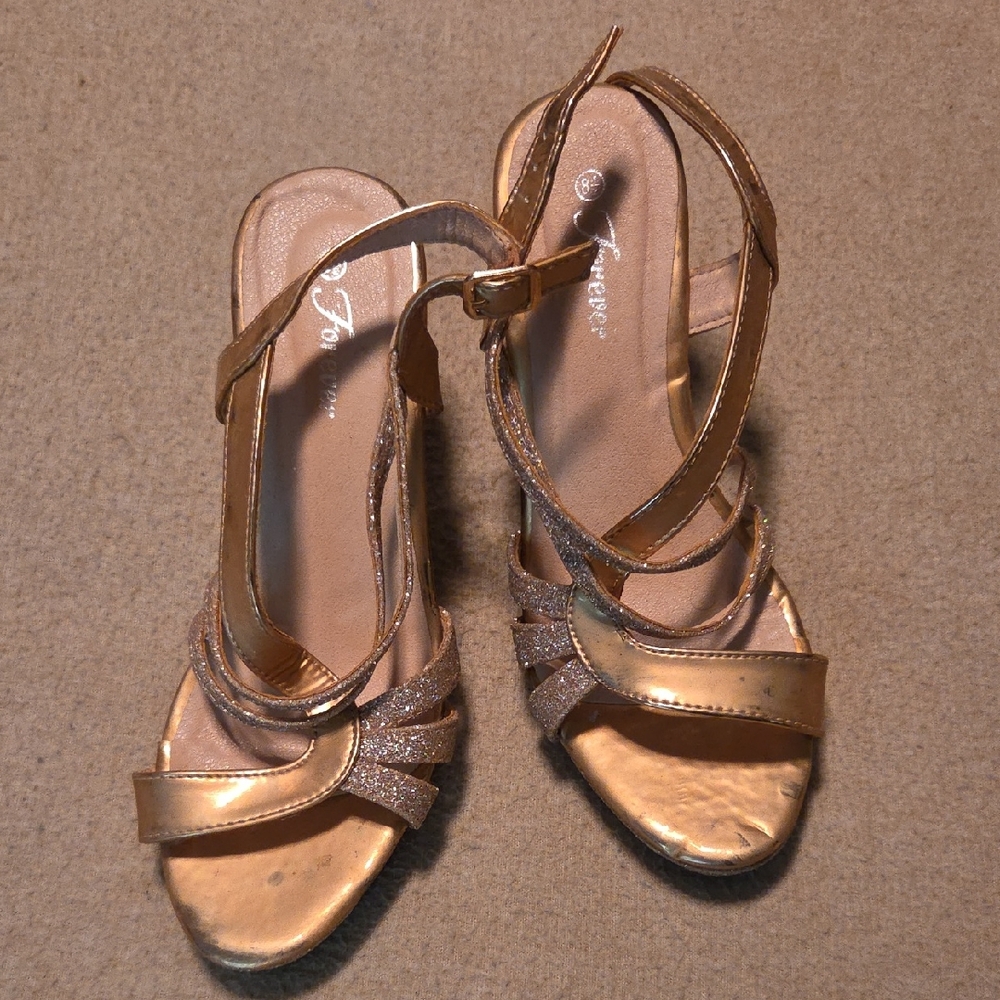 Forever 21 Gold Heels Elegant Strappy Design